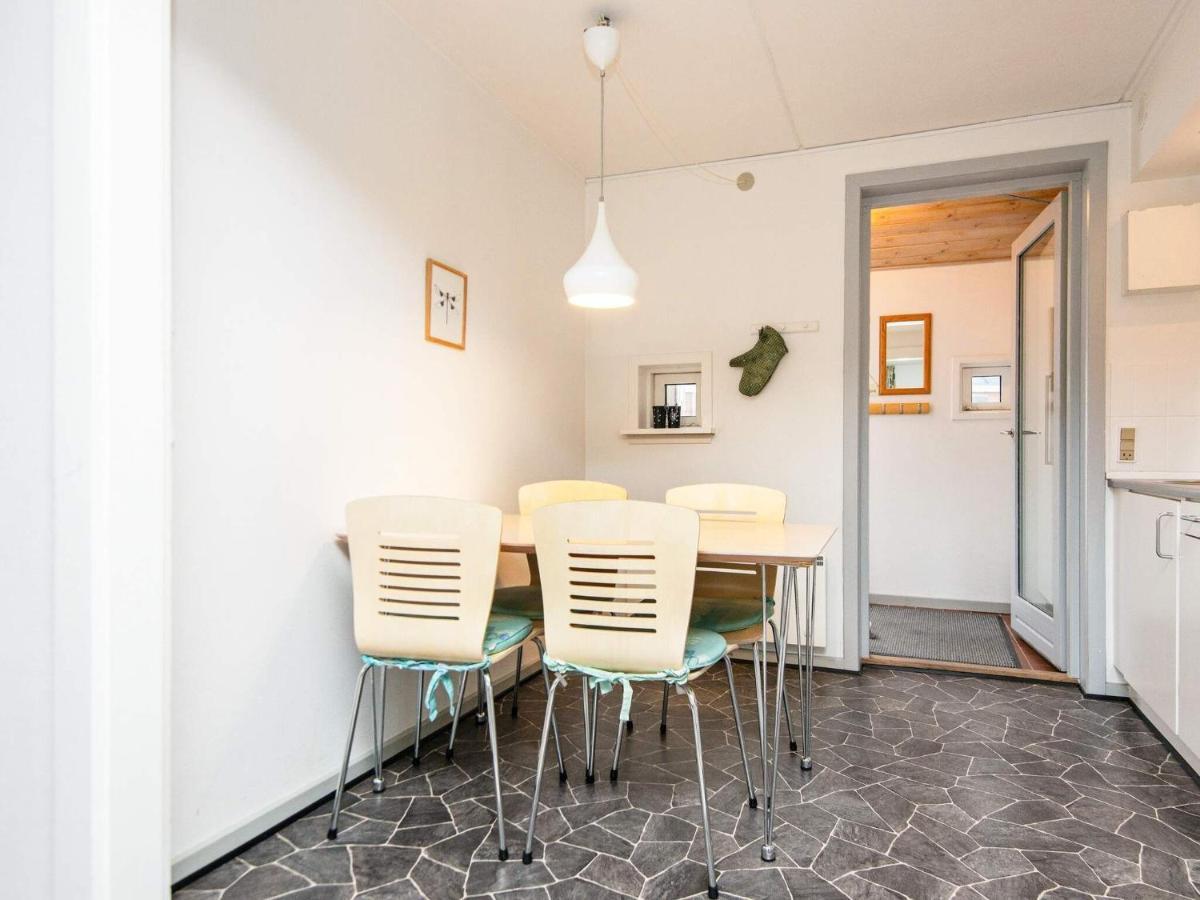 6 Person Holiday Home In R M Sønderby Exteriör bild